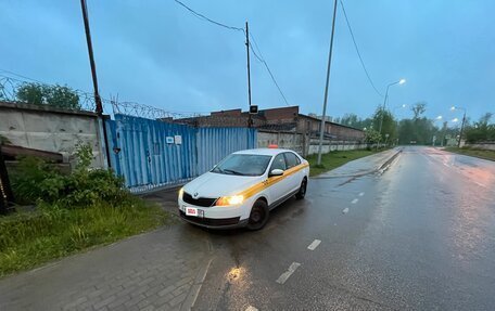 Skoda Rapid I, 2017 год, 700 000 рублей, 6 фотография
