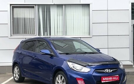 Hyundai Solaris II рестайлинг, 2012 год, 665 000 рублей, 1 фотография