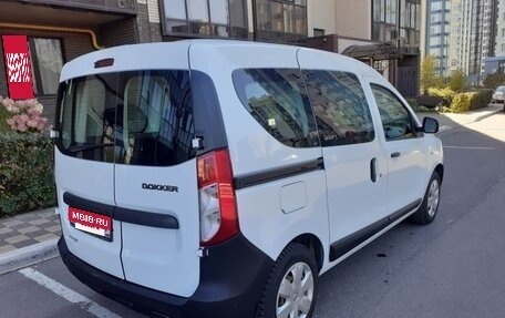 Renault Dokker, 2018 год, 1 050 000 рублей, 5 фотография
