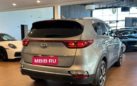 KIA Sportage IV рестайлинг, 2020 год, 2 650 000 рублей, 4 фотография