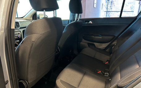 KIA Sportage IV рестайлинг, 2020 год, 2 650 000 рублей, 20 фотография