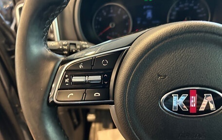 KIA Sportage IV рестайлинг, 2020 год, 2 650 000 рублей, 17 фотография