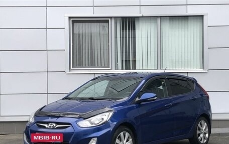 Hyundai Solaris II рестайлинг, 2012 год, 665 000 рублей, 3 фотография