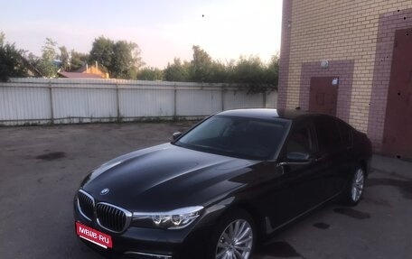 BMW 7 серия, 2016 год, 3 800 000 рублей, 1 фотография