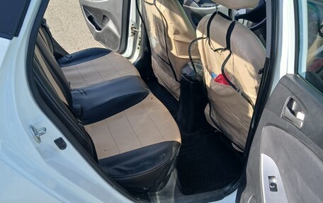 Hyundai Solaris II рестайлинг, 2016 год, 950 000 рублей, 5 фотография
