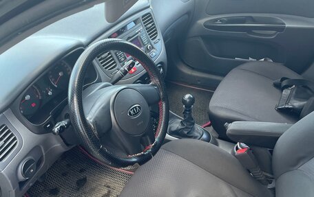 KIA Rio II, 2010 год, 535 000 рублей, 6 фотография