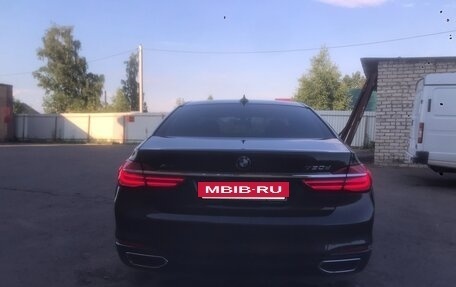 BMW 7 серия, 2016 год, 3 800 000 рублей, 2 фотография