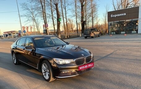 BMW 7 серия, 2016 год, 3 800 000 рублей, 8 фотография