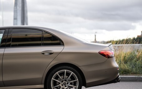 Mercedes-Benz E-Класс, 2020 год, 3 760 000 рублей, 3 фотография