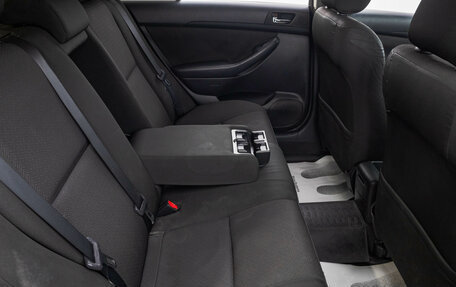 Toyota Avensis III рестайлинг, 2006 год, 899 000 рублей, 27 фотография
