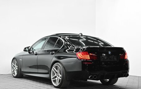BMW 5 серия, 2013 год, 1 435 000 рублей, 3 фотография