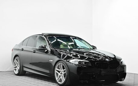 BMW 5 серия, 2013 год, 1 435 000 рублей, 2 фотография
