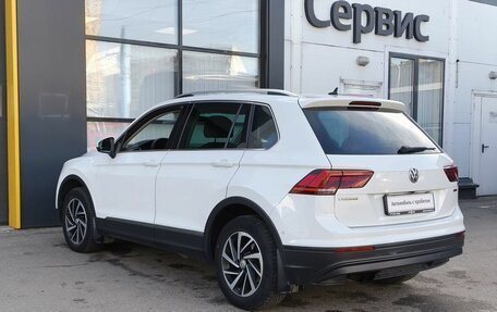 Volkswagen Tiguan II, 2018 год, 2 400 000 рублей, 7 фотография