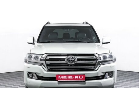 Toyota Land Cruiser 200, 2015 год, 4 900 000 рублей, 2 фотография