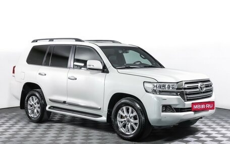Toyota Land Cruiser 200, 2015 год, 4 900 000 рублей, 3 фотография