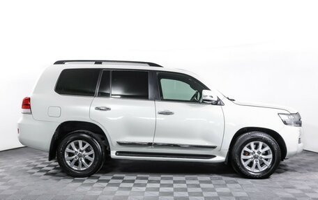 Toyota Land Cruiser 200, 2015 год, 4 900 000 рублей, 4 фотография