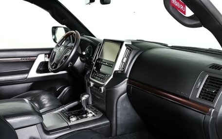 Toyota Land Cruiser 200, 2015 год, 4 900 000 рублей, 11 фотография