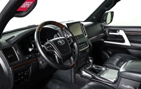Toyota Land Cruiser 200, 2015 год, 4 900 000 рублей, 15 фотография