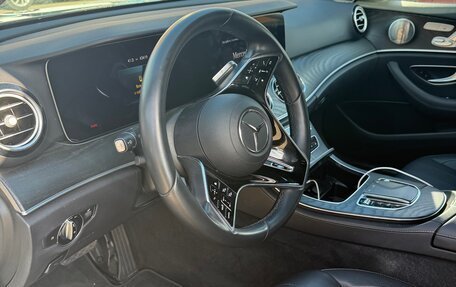 Mercedes-Benz E-Класс, 2022 год, 5 600 000 рублей, 8 фотография
