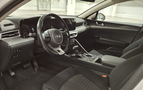 KIA K5, 2021 год, 2 349 000 рублей, 20 фотография
