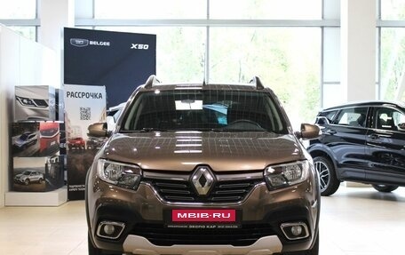 Renault Sandero II рестайлинг, 2021 год, 1 145 000 рублей, 2 фотография