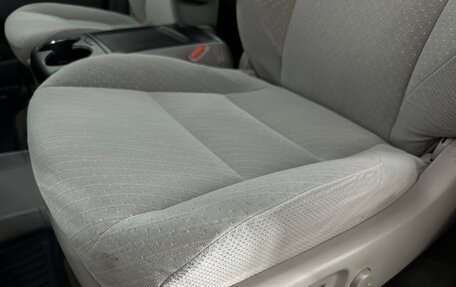 Toyota Sienna III, 2018 год, 2 950 000 рублей, 10 фотография