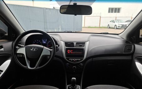 Hyundai Solaris II рестайлинг, 2014 год, 629 000 рублей, 14 фотография