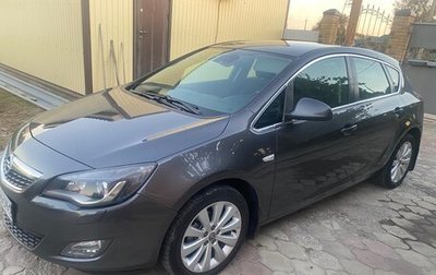 Opel Astra J, 2012 год, 870 000 рублей, 1 фотография