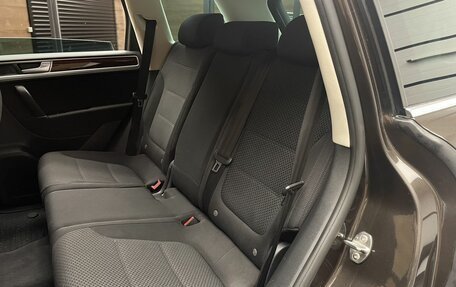 Volkswagen Touareg III, 2015 год, 2 599 000 рублей, 11 фотография