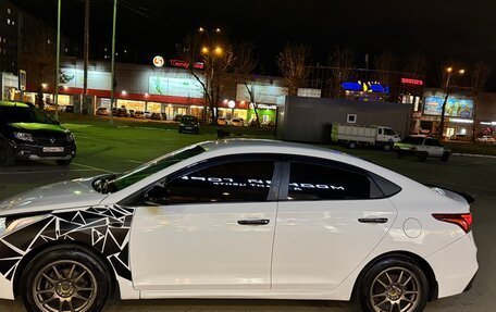 Hyundai Solaris II рестайлинг, 2017 год, 650 000 рублей, 8 фотография