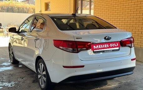 KIA Rio III рестайлинг, 2017 год, 1 320 000 рублей, 5 фотография