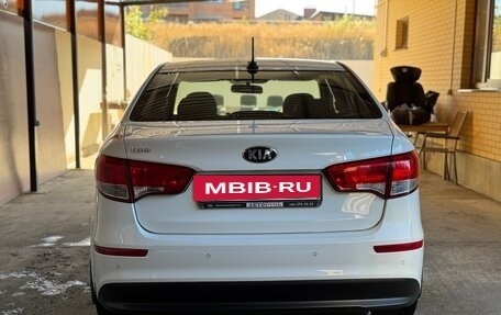 KIA Rio III рестайлинг, 2017 год, 1 320 000 рублей, 4 фотография