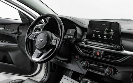 KIA Cerato IV, 2021 год, 1 495 000 рублей, 14 фотография