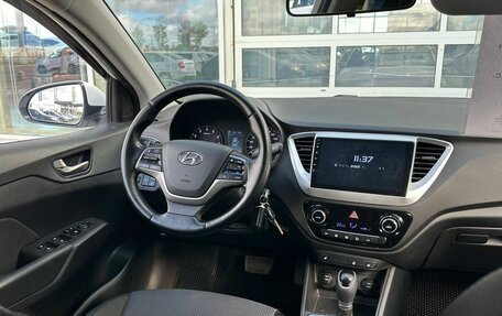 Hyundai Solaris II рестайлинг, 2017 год, 1 150 000 рублей, 7 фотография