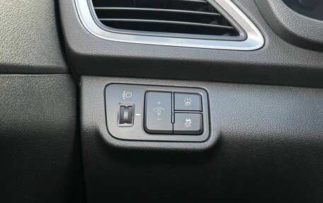Hyundai Solaris II рестайлинг, 2017 год, 1 150 000 рублей, 15 фотография