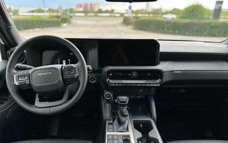 Toyota Land Cruiser Prado, 2024 год, 12 220 000 рублей, 14 фотография