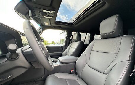 Toyota Land Cruiser Prado, 2024 год, 12 220 000 рублей, 9 фотография