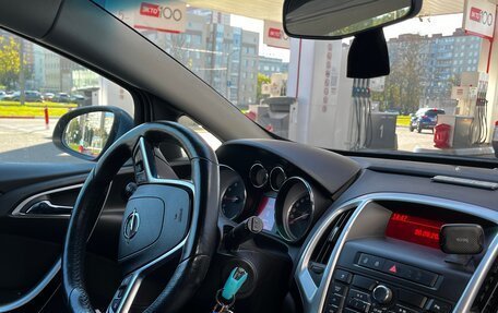 Opel Astra J, 2013 год, 815 000 рублей, 5 фотография