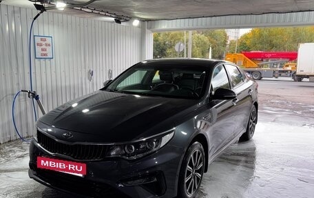 KIA Optima IV, 2018 год, 1 690 000 рублей, 2 фотография