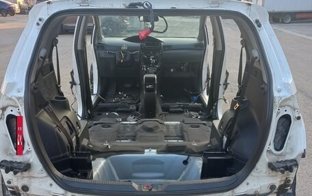 Toyota Verso I, 2012 год, 550 000 рублей, 36 фотография