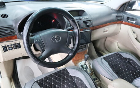 Toyota Avensis III рестайлинг, 2005 год, 729 000 рублей, 13 фотография
