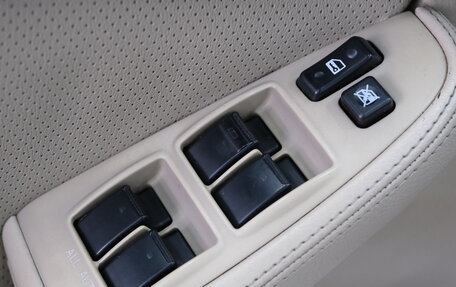 Toyota Avensis III рестайлинг, 2005 год, 729 000 рублей, 9 фотография