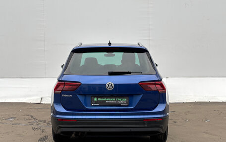 Volkswagen Tiguan II, 2018 год, 2 280 000 рублей, 6 фотография