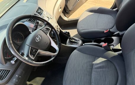 Hyundai Solaris II рестайлинг, 2016 год, 1 150 000 рублей, 15 фотография