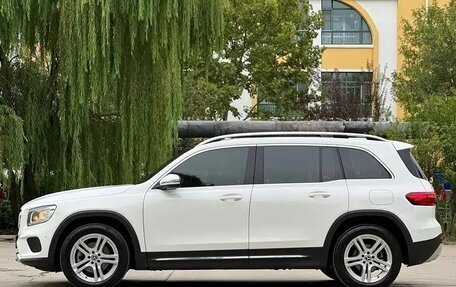 Mercedes-Benz GLB, 2021 год, 2 393 000 рублей, 7 фотография