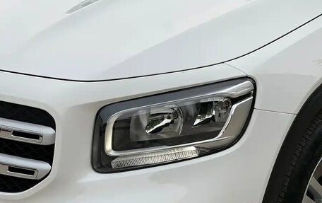Mercedes-Benz GLB, 2021 год, 2 393 000 рублей, 8 фотография