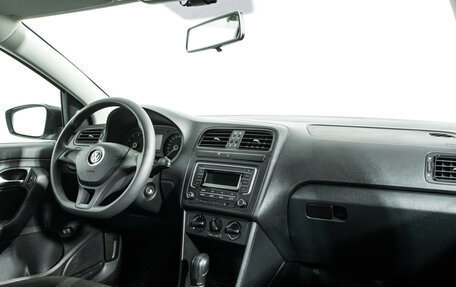 Volkswagen Polo VI (EU Market), 2018 год, 1 699 700 рублей, 9 фотография