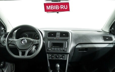 Volkswagen Polo VI (EU Market), 2018 год, 1 699 700 рублей, 13 фотография