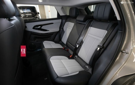 Land Rover Range Rover Evoque II, 2024 год, 6 500 000 рублей, 13 фотография