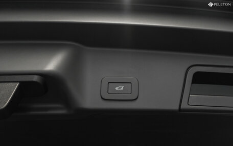 Land Rover Range Rover Evoque II, 2024 год, 6 500 000 рублей, 28 фотография